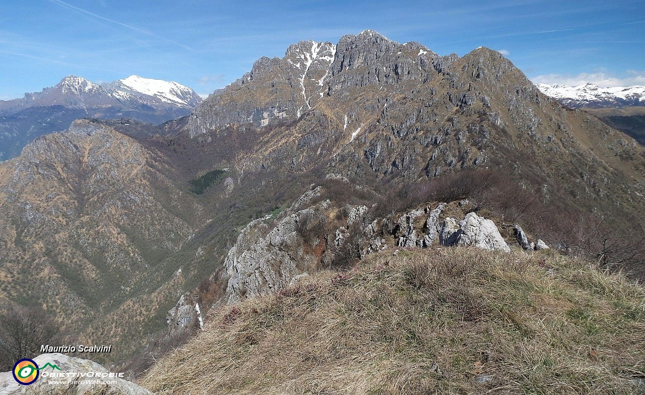 39 Panorama di Grigne e Resegone....JPG